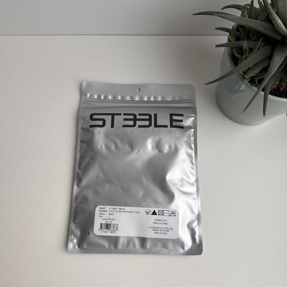 ST33LE - White Nylon Elastane Power Mesh Y-thong (L) - Picture 6 of 7